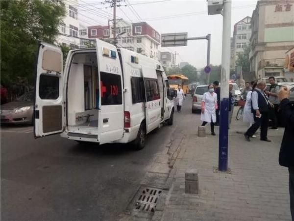 突發！青島一居民樓發生爆燃！已造1人死亡，7人受傷！3公里外有震感…